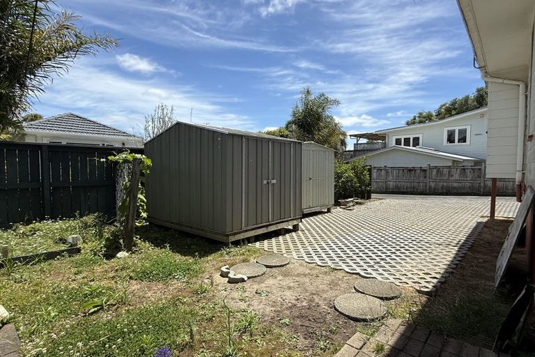 Photo of property in 1/9 Opua Street, Belmont, Auckland, 0622