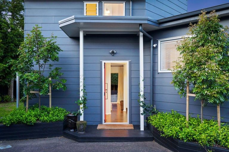 Photo of property in 65a Moa Road, Point Chevalier, Auckland, 1022