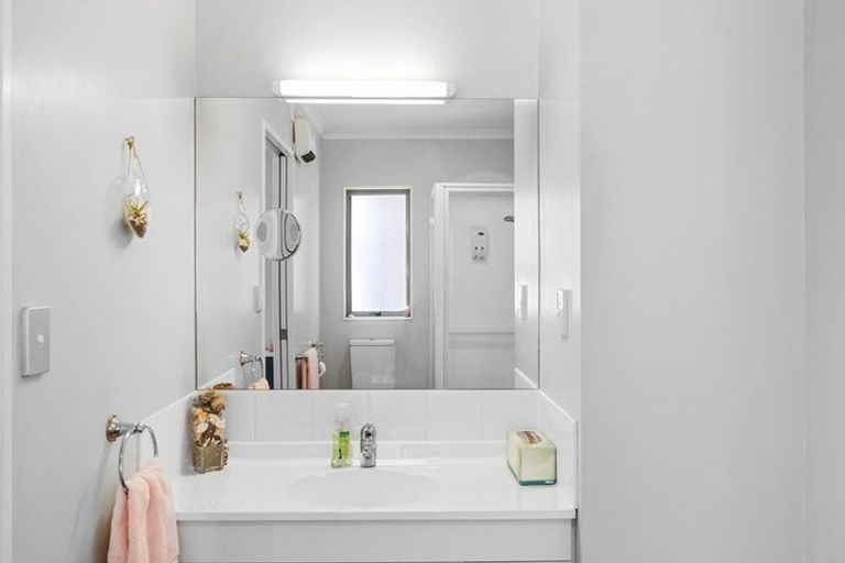 Photo of property in Orange Grove Village, 47/22 Pyes Pa Road, Pyes Pa, Tauranga, 3112