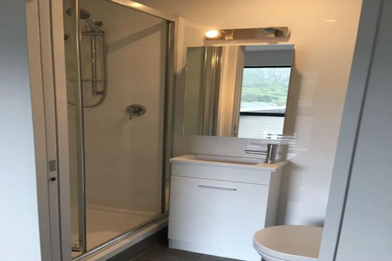 Photo of property in 5 Kanona Way, Albany Heights, Auckland, 0632