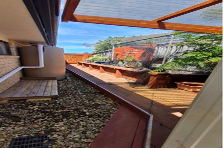 Photo of property in 22 Ranchod Terrace, Pukekohe, 2120