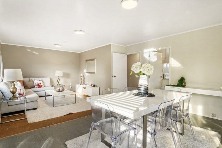 Photo of property in 9g Kerr Street, Devonport, Auckland, 0624