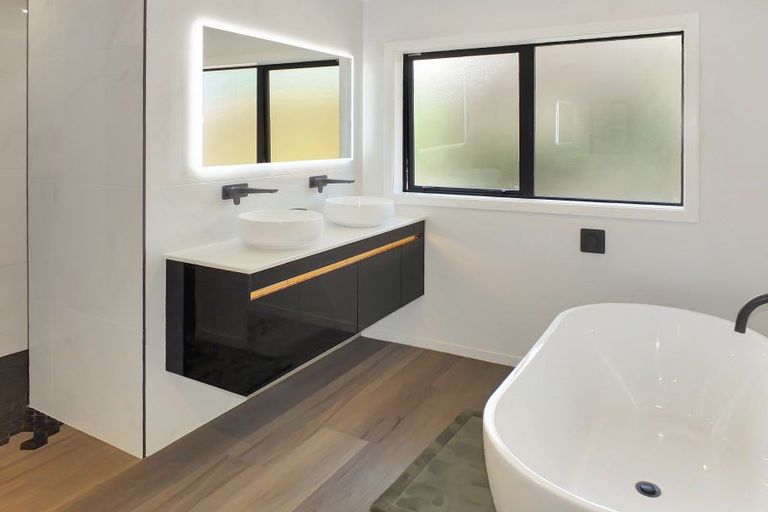 Photo of property in 6a Futter Street, Foxton, 4814