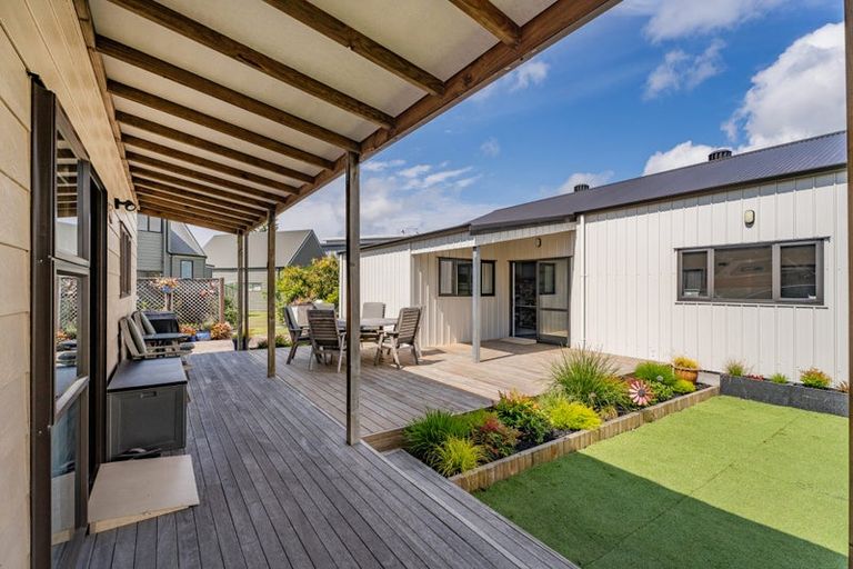 Photo of property in 3 Captain Cook Road, Cooks Beach, Whitianga, 3591