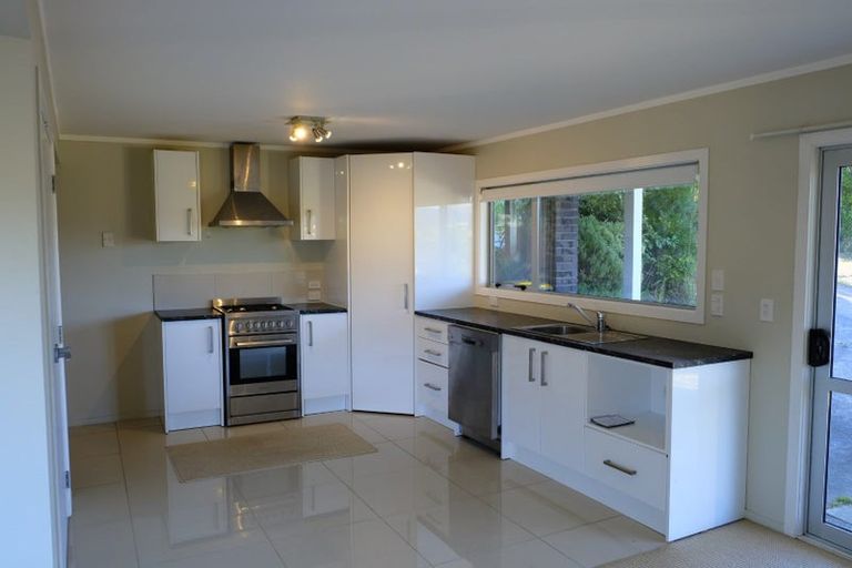 Photo of property in 9 Exploration Way, Whitby, Porirua, 5024