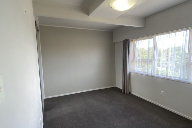 Photo of property in 6 Barnhill Crescent, Pahurehure, Papakura, 2113