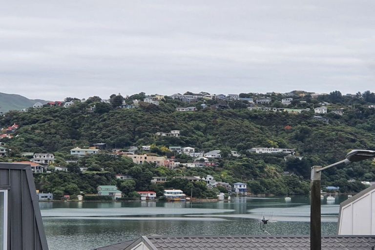 Photo of property in 35a Penryn Drive, Camborne, Porirua, 5026