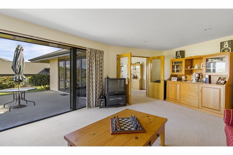 Photo of property in 36 Temple Crescent, Gleniti, Timaru, 7910