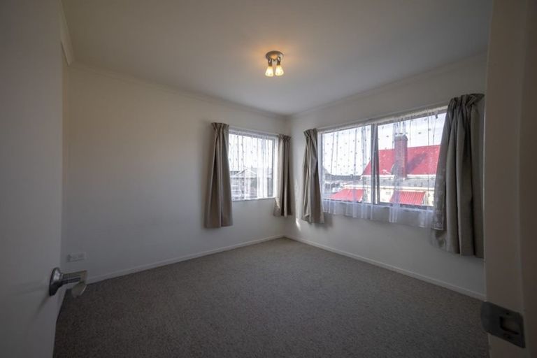 Photo of property in 1/253 Saint Aubyn Street, New Plymouth, 4310