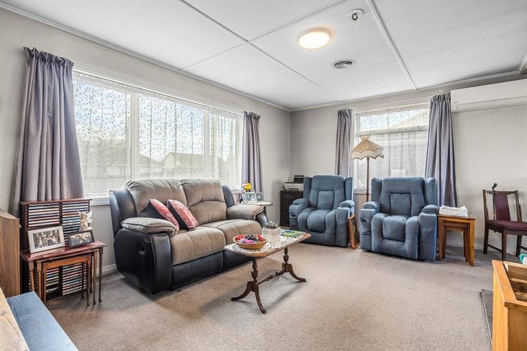 Photo of property in 25 Avro Crescent, Hornby, Christchurch, 8042