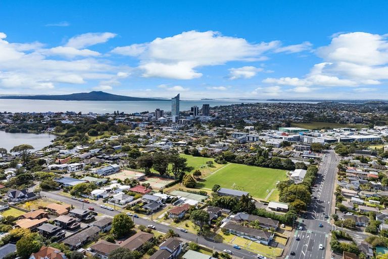 Photo of property in 1/5 Ngaio Street, Takapuna, Auckland, 0622