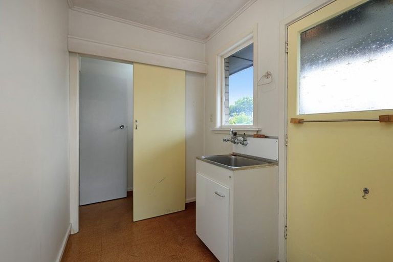 Photo of property in 137 Mcmurdo Street, Tinwald, Ashburton, 7700