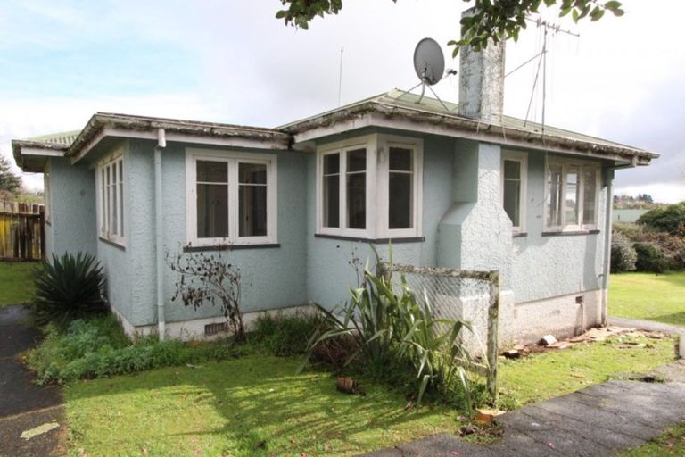Photo of property in 42 Baird Road, Tokoroa, 3420