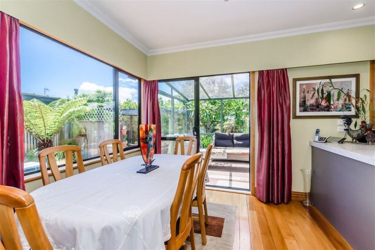 Photo of property in 27 Sweetman Avenue, Paraparaumu Beach, Paraparaumu, 5032