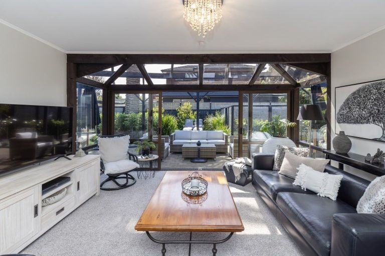 Photo of property in 1a Arawa Street, Raumati Beach, Paraparaumu, 5032