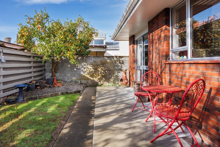 Photo of property in 3 Frimley Street, Awapuni, Palmerston North, 4412