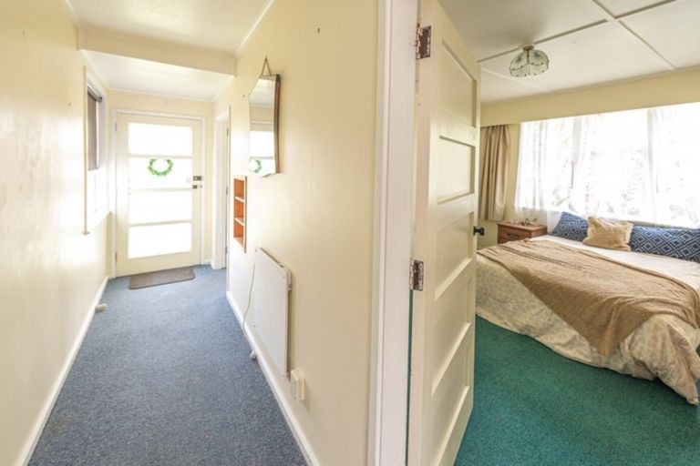 Photo of property in 92 Swiss Avenue, Gonville, Whanganui, 4501