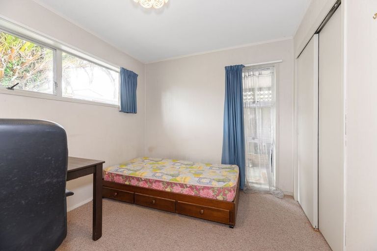 Photo of property in 1/17b Woodvale Road, Glen Eden, Auckland, 0602