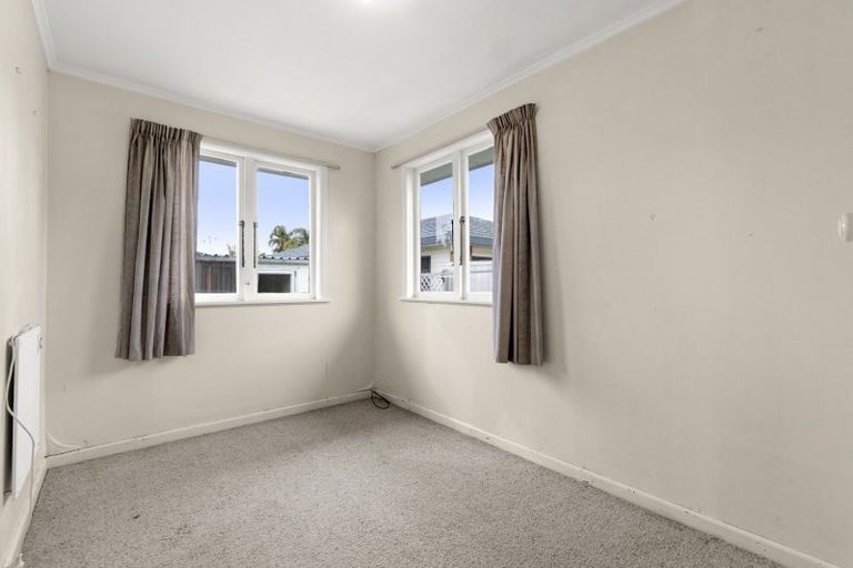 Photo of property in 49 Queen Road, Bellevue, Tauranga, 3110