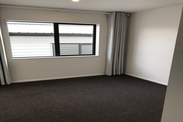 Photo of property in 6 Sophie Lane, Henderson, Auckland, 0612