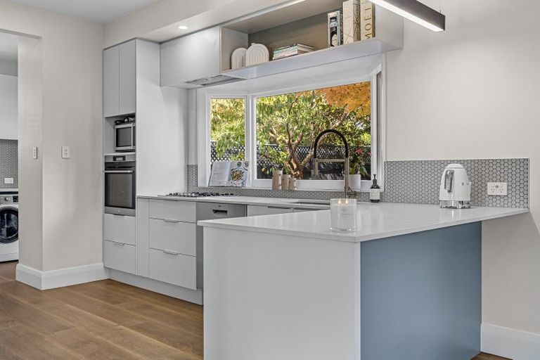 Photo of property in 5 Roosevelt Avenue, St Albans, Christchurch, 8014