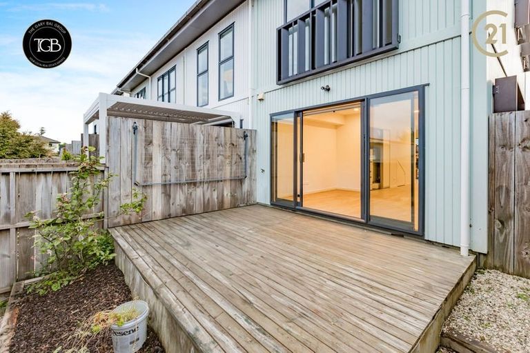 Photo of property in 10 Tautaiao Lane, Opaheke, Papakura, 2113