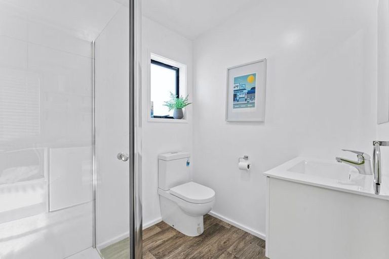 Photo of property in 21 Cumberland Street, Leigh, 0985