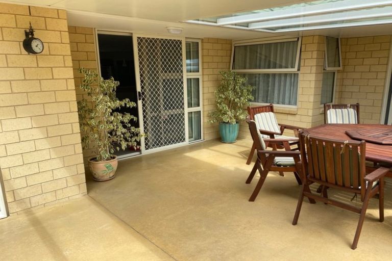 Photo of property in 83 Karamea Street, Whalers Gate, New Plymouth, 4310