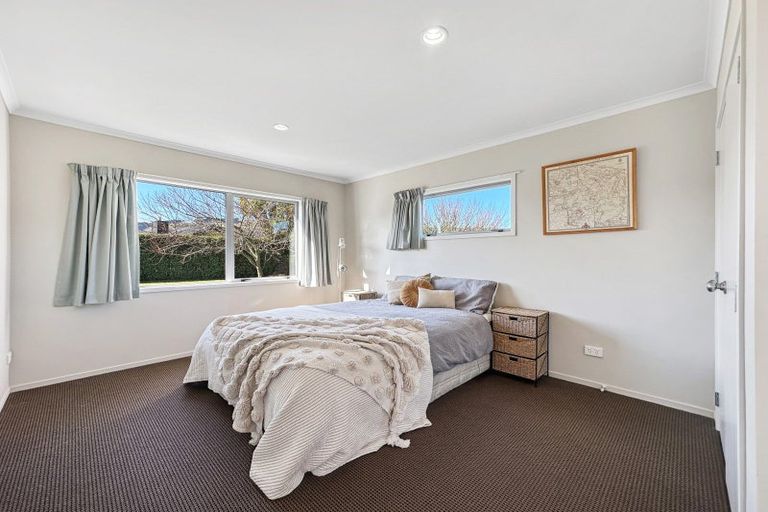 Photo of property in 53 Montgomery Crescent, Kinloch, Taupo, 3377