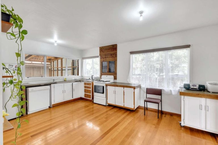 Photo of property in 76 King Street, Waiuku, 2123