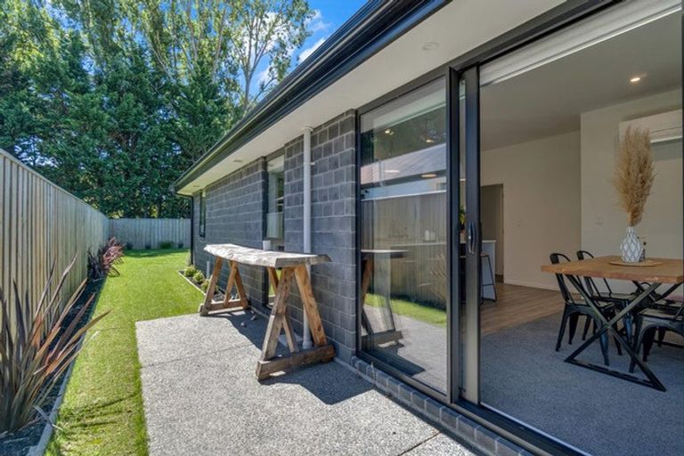 Photo of property in 73 Henshaw Street, Woodend, 7610