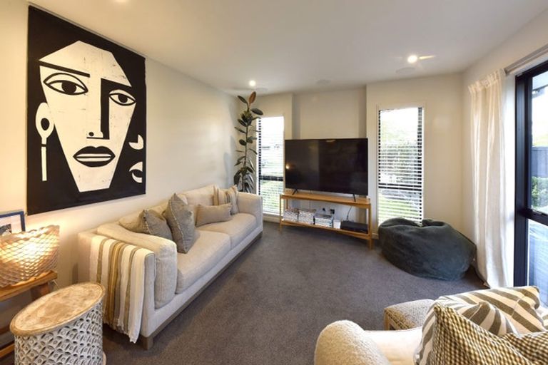 Photo of property in 4 Papawai Drive, Rangiora, 7400