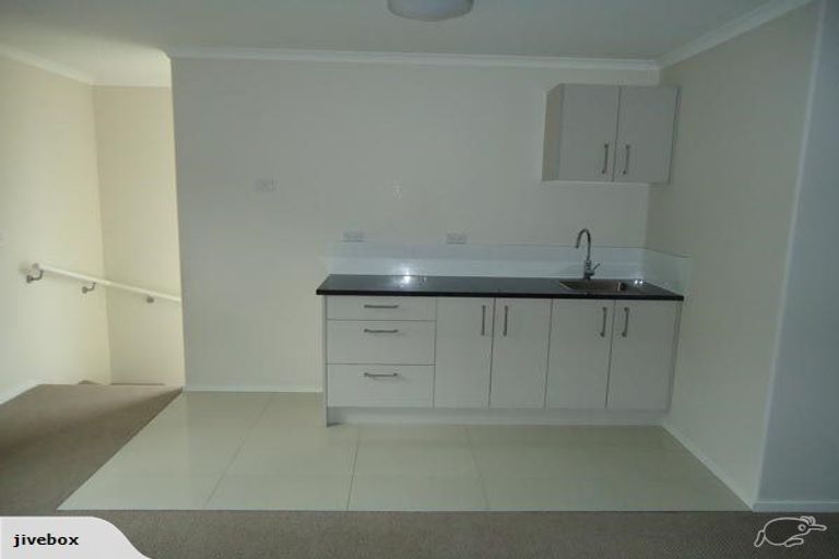 Photo of property in 13 De Havilland Road, Hobsonville, Auckland, 0616