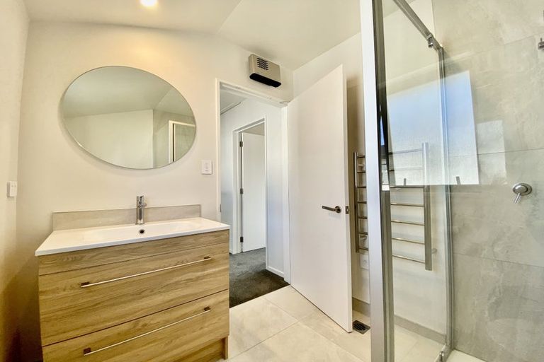 Photo of property in 3/52 Hills Road, Edgeware, Christchurch, 8013