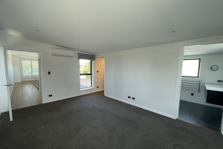 Photo of property in 57a Garreg Road, Bryndwr, Christchurch, 8052