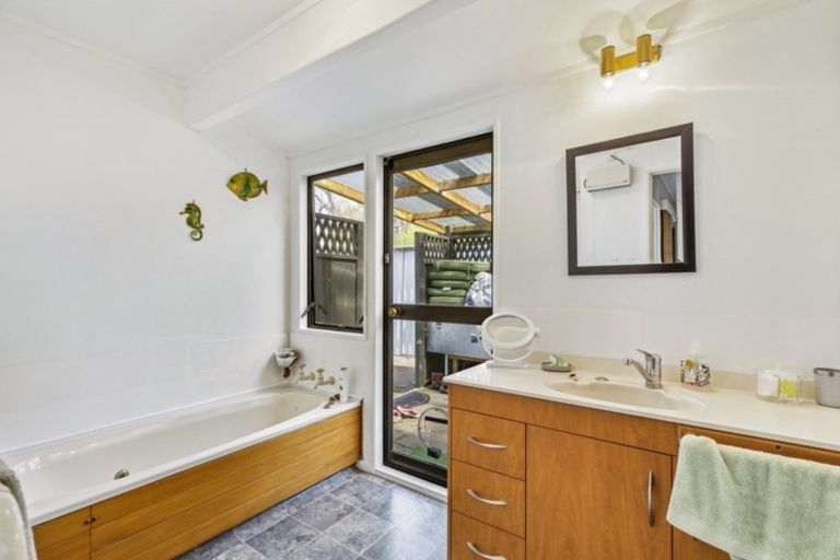 Photo of property in 19b Peachgrove Terrace, Hillcrest, Rotorua, 3015