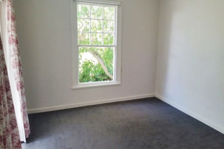 Photo of property in 76 Clyde Road, Ilam, Christchurch, 8041