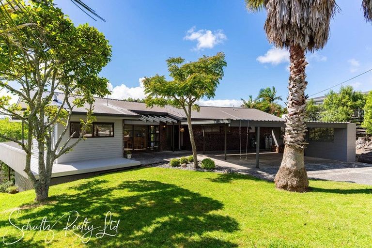Photo of property in 71 Gorge Road, Maungaturoto, 0520