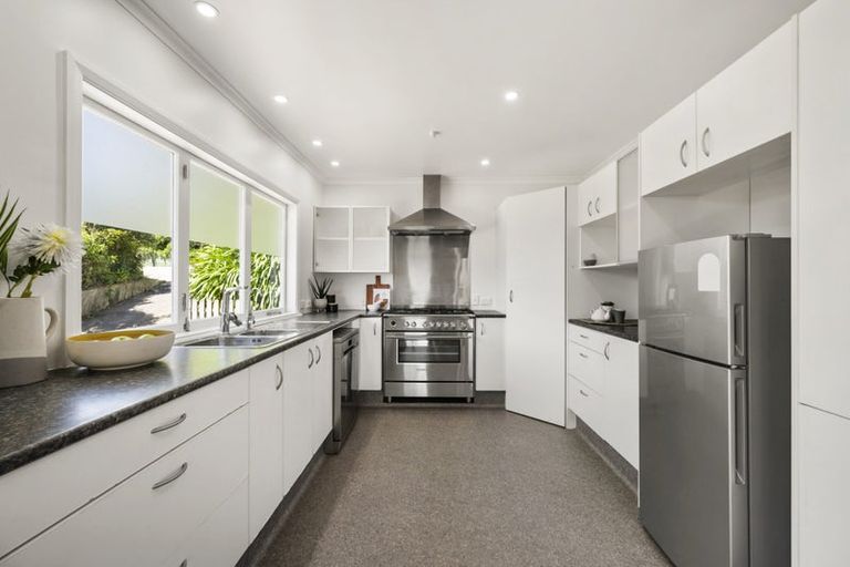Photo of property in 127a Seatoun Heights Road, Miramar, Wellington, 6022