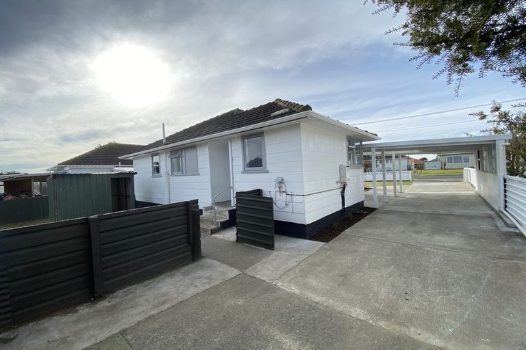 Photo of property in 39 Akatea Street, Gonville, Whanganui, 4501