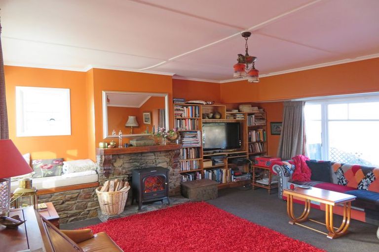 Photo of property in 23 Ure Street, South Hill, Oamaru, 9400