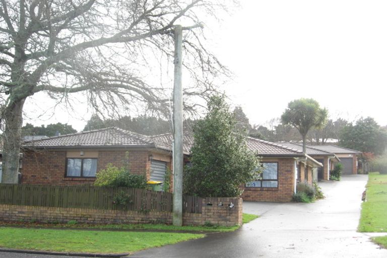 Photo of property in 2/22 Arthur Road, Hillpark, Auckland, 2102