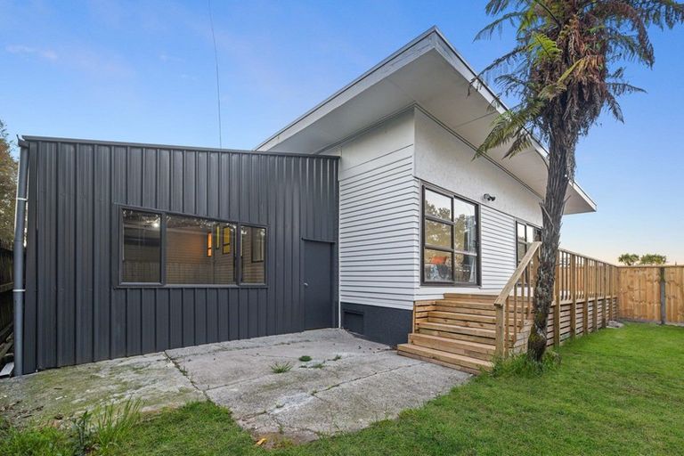 Photo of property in 12 Walsh Street, Forest Lake, Hamilton, 3200