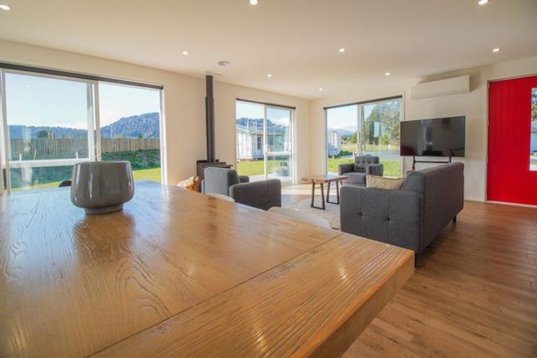 Photo of property in Kowhai Drive, Rai Valley, 7194