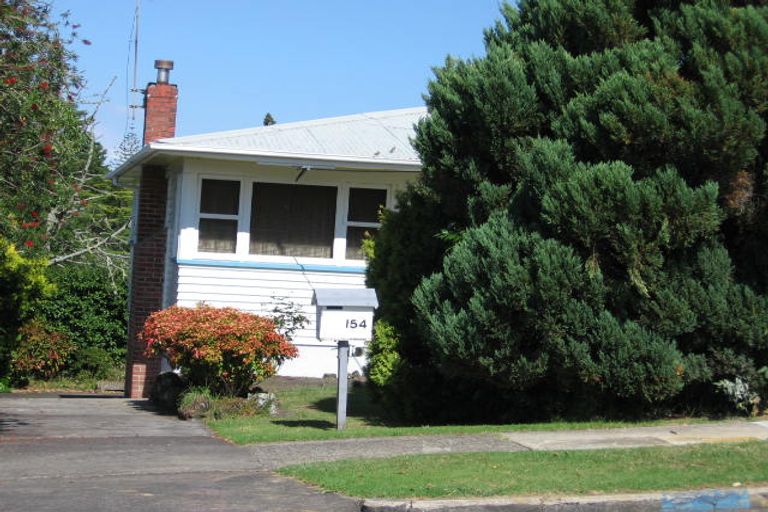 Photo of property in 154 Seabrook Avenue, New Lynn, Auckland, 0600
