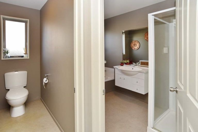 Photo of property in 40 Richill Street, Belfast, Christchurch, 8051