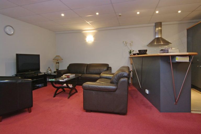 Photo of property in Sirocco Apartments, 302/8 Church Street, Wellington Central, Wellington, 6011