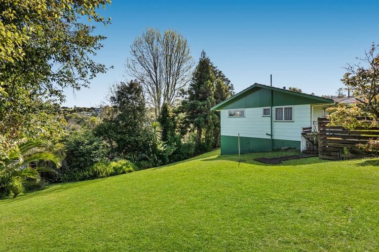 Photo of property in 59 Sycamore Drive, Sunnynook, Auckland, 0620