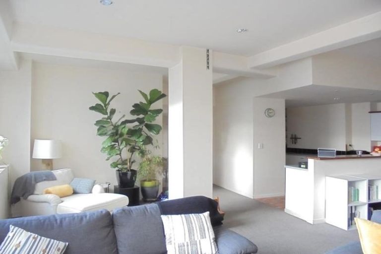 Photo of property in Atlas House, 4/22 Ghuznee Street, Te Aro, Wellington, 6011