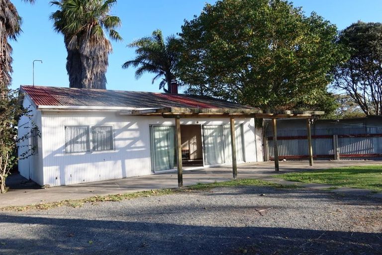 Photo of property in 19 Graham Street, Te Kopuru, 0391